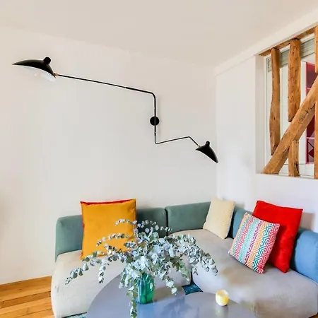 Charming 1 Bd Flat In The Heart Of Batignolles By Guestready